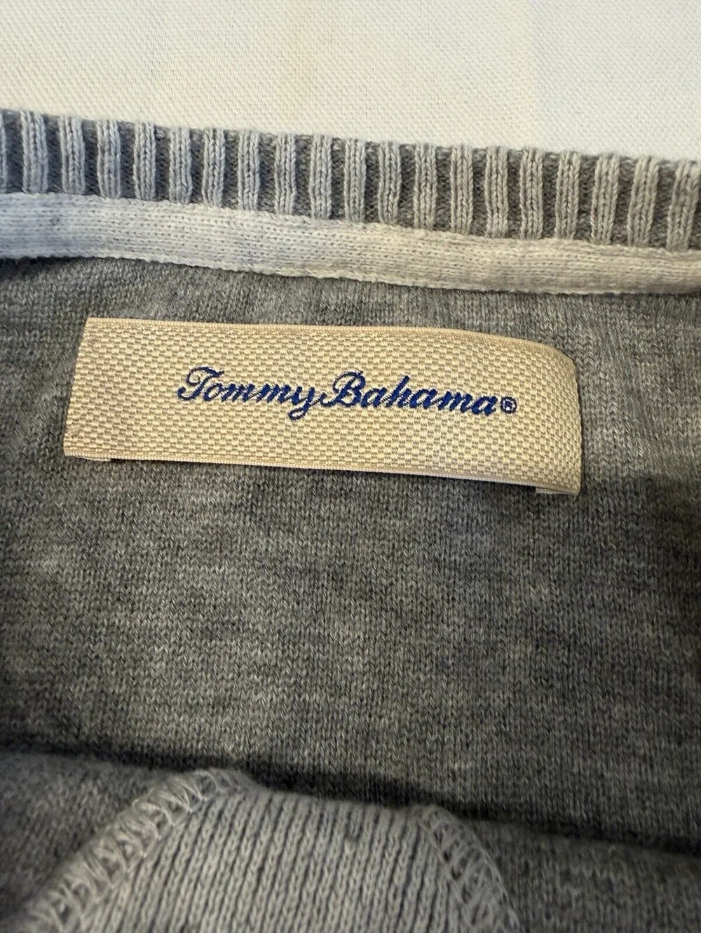 Tommy Bahama Men’s XL Gray Crewneck Sweater NWOT 100% Cotton Lightweight